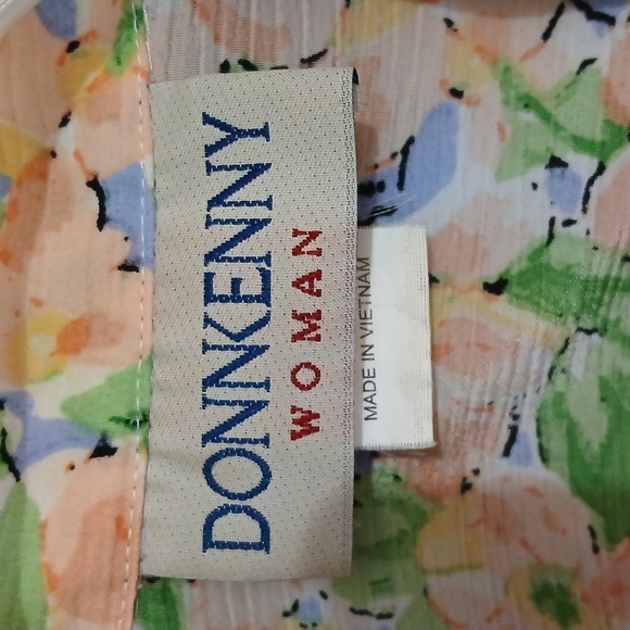 Donnkenny Women's Vintage 2X Floral Blouse - Picture 3 of 4